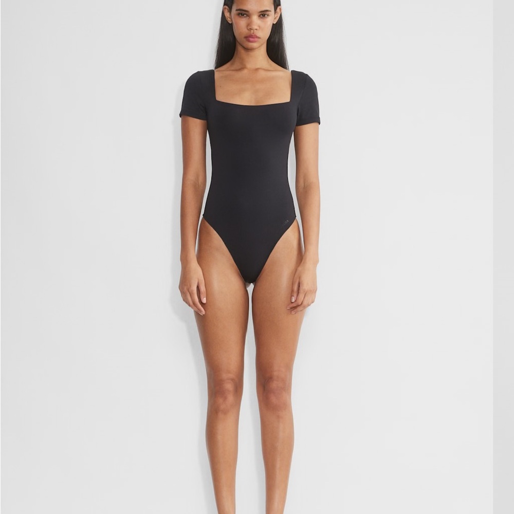 Aritzia Black Square Neck Bodysuit